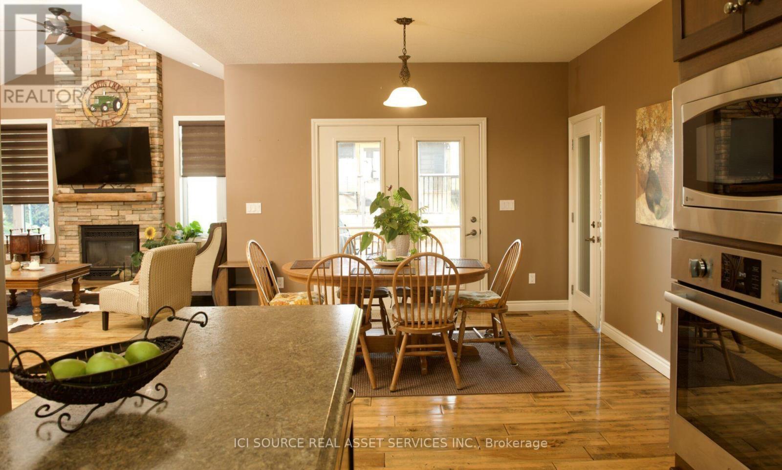 1532 Kerr Line, St. Clair, ON