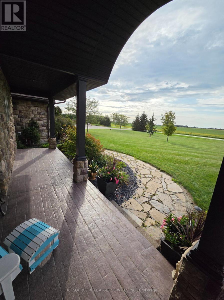 1532 Kerr Line, St. Clair, ON