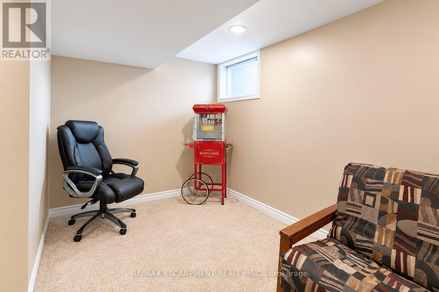 12 Brae Crest Drive, Hamilton, ON