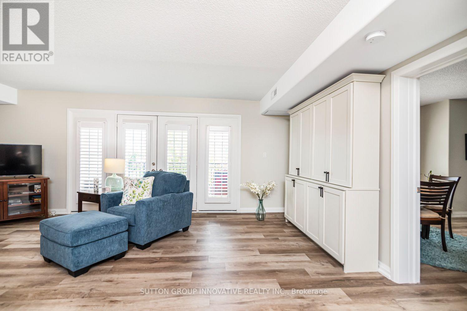 303 - 908 Mohawk Road E, Hamilton, ON