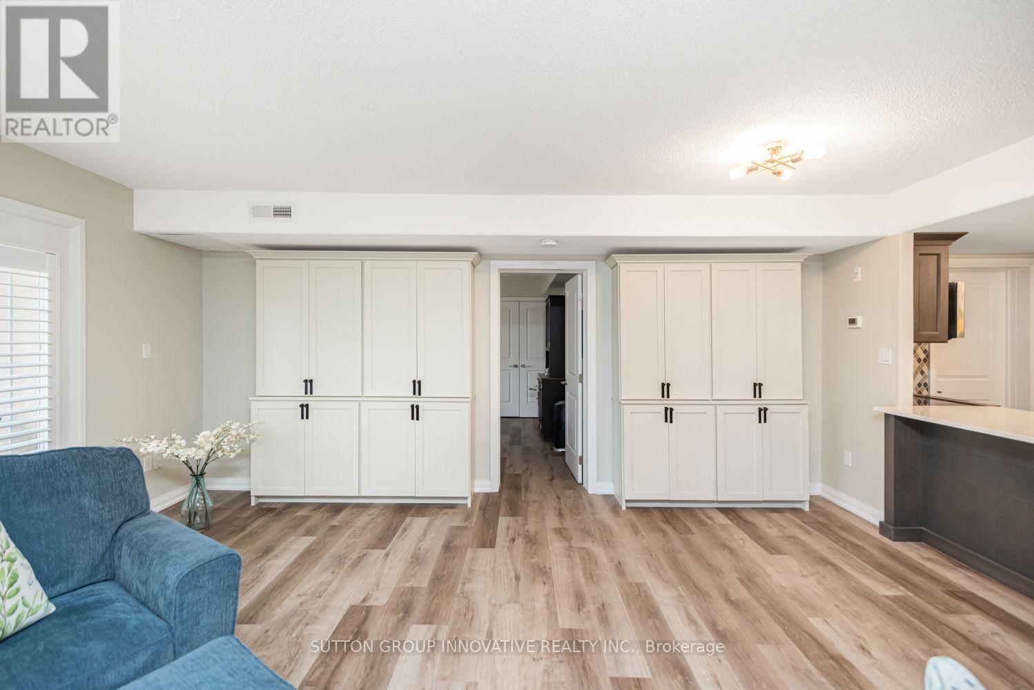 303 - 908 Mohawk Road E, Hamilton, ON