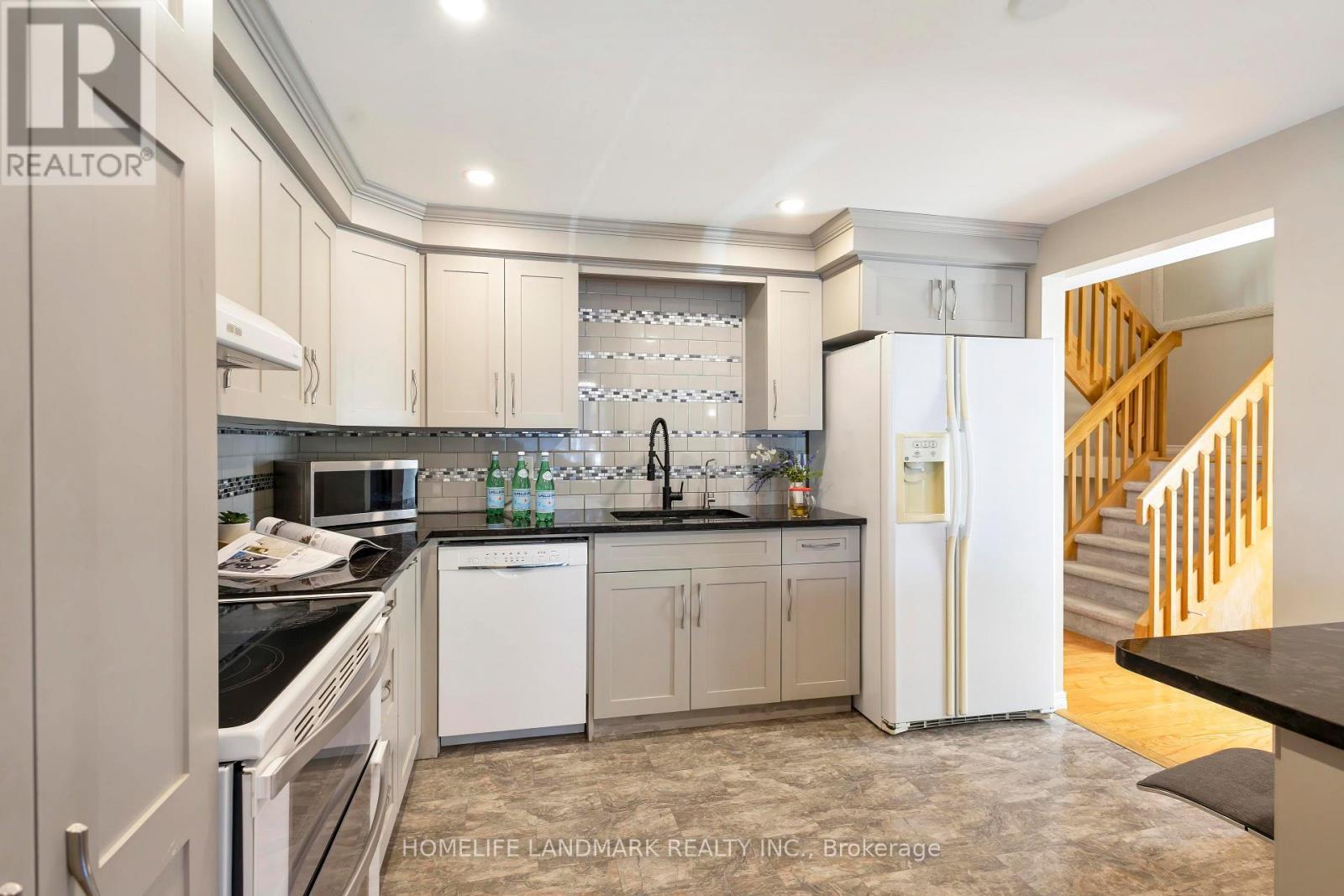 4 - 475 Beechwood Drive, Waterloo, ON