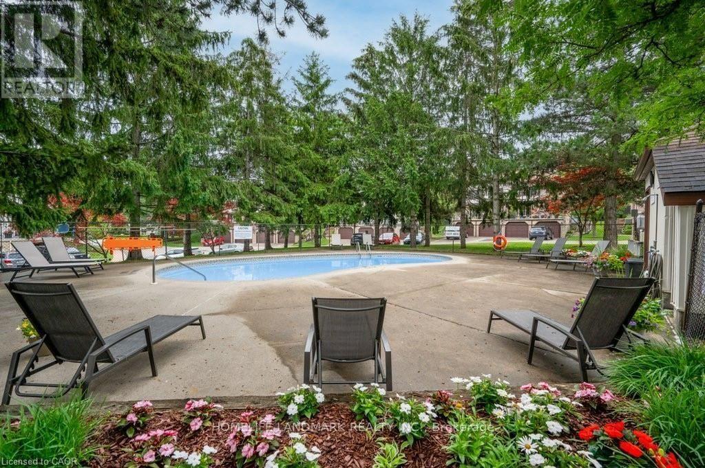4 - 475 Beechwood Drive, Waterloo, ON