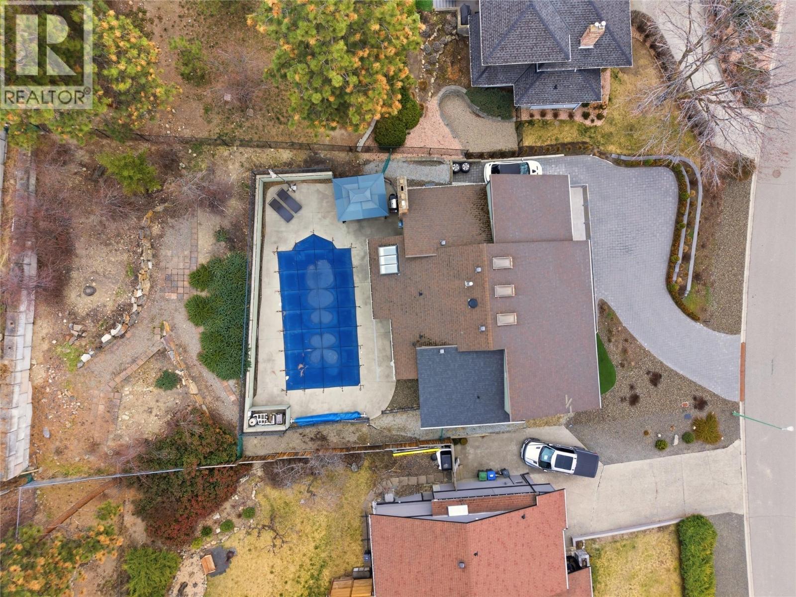 2218 Omineca Place, Kelowna, BC