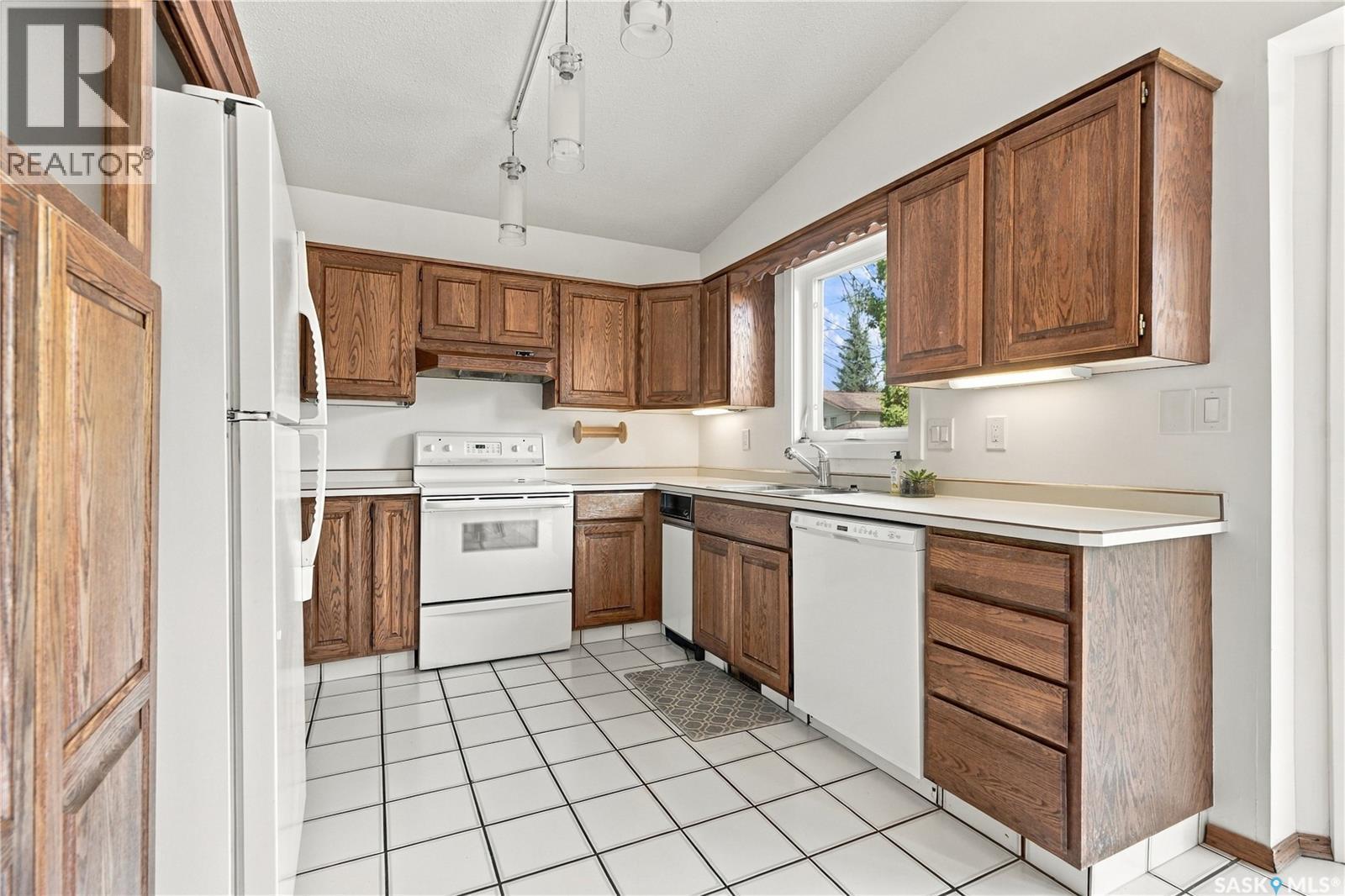 110 Trotchie Crescent, Saskatoon, SK