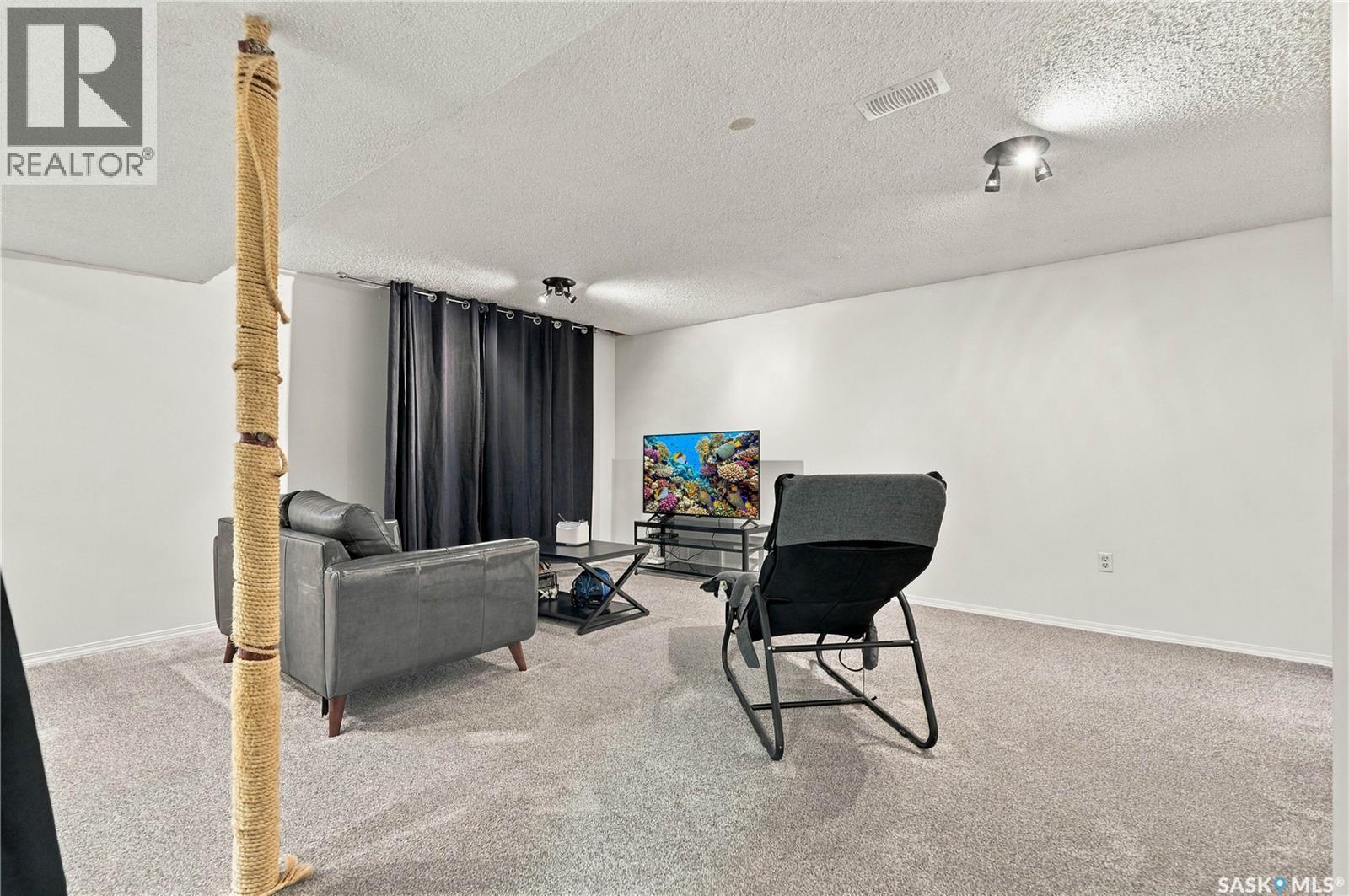 110 Trotchie Crescent, Saskatoon, SK