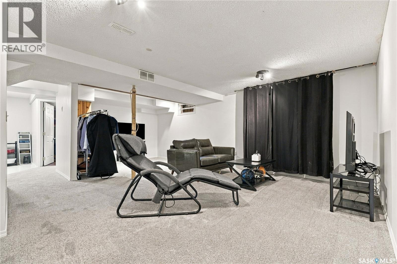 110 Trotchie Crescent, Saskatoon, SK