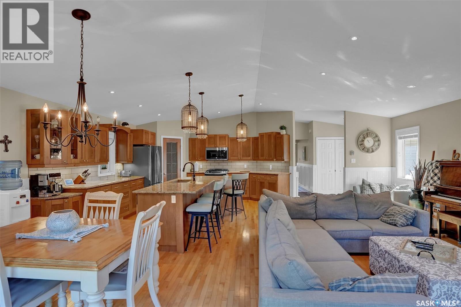 1616 Marshal Crescent, Moose Jaw, SK