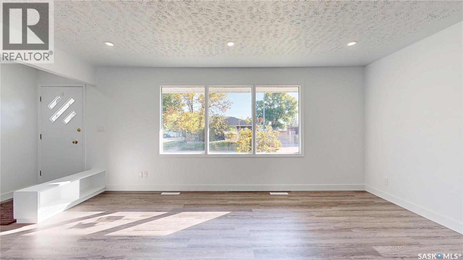 1020 9Th Avenue E, Regina, SK