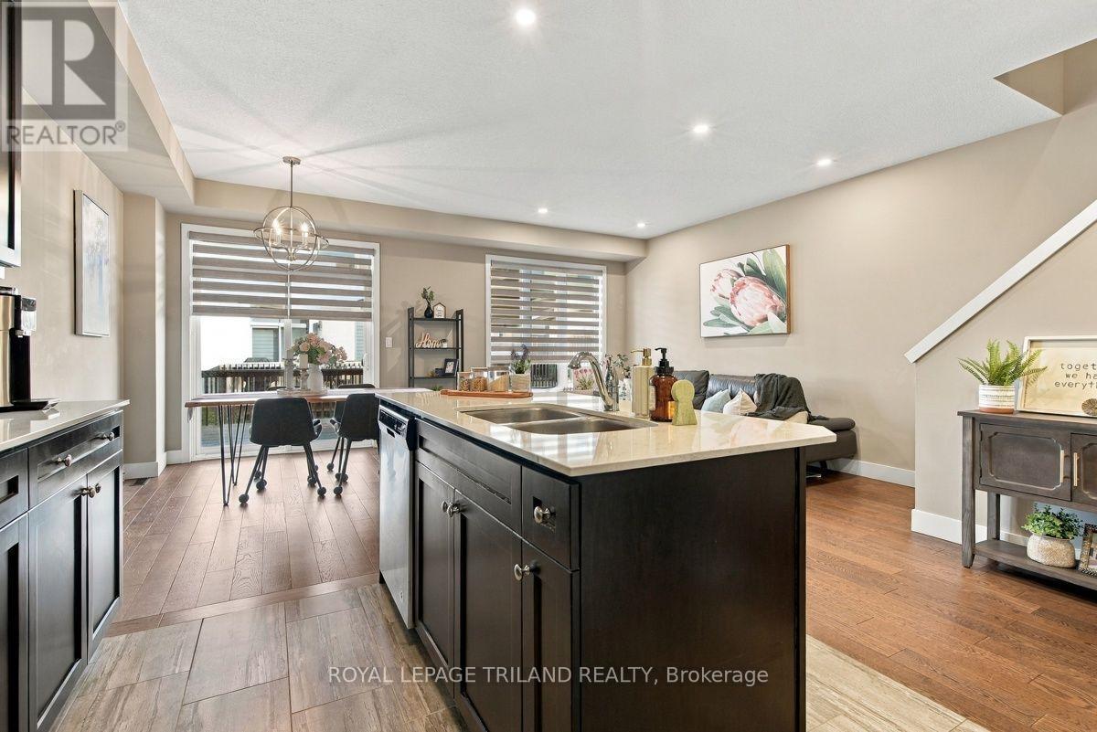 71 - 1960 Dalmagarry Road, London North (North E), ON