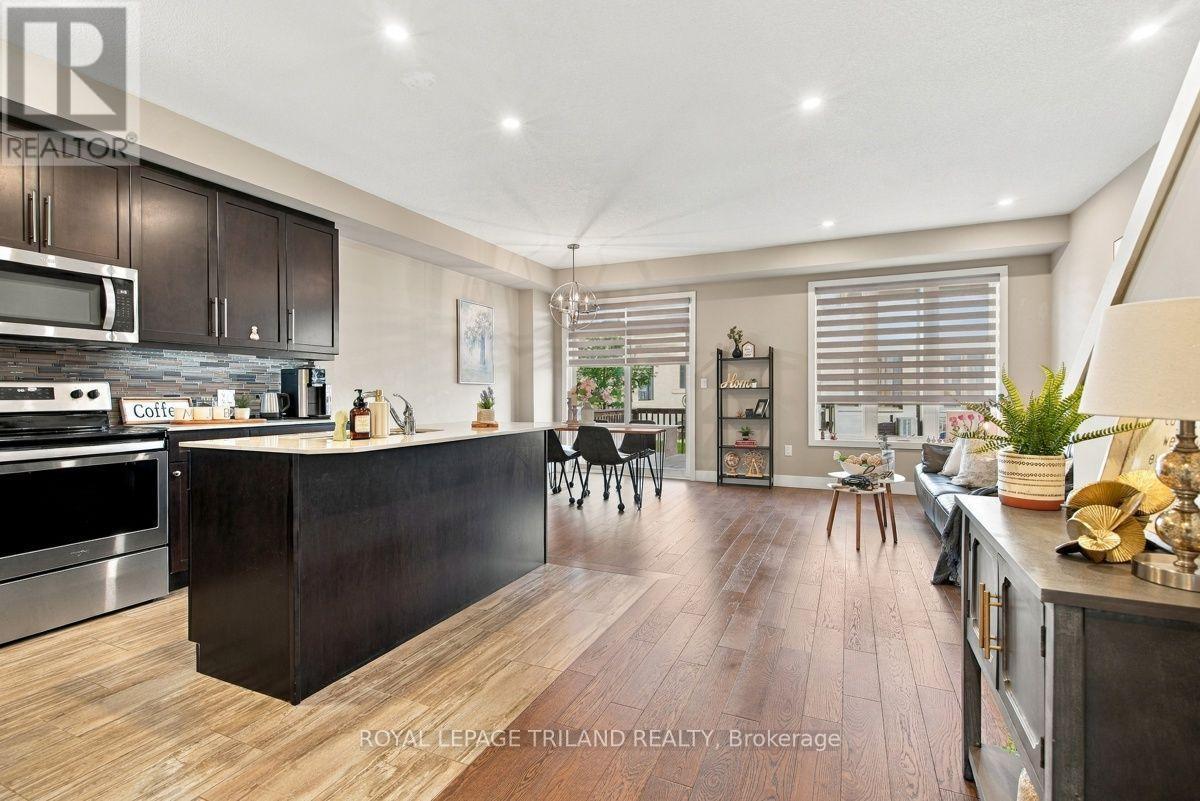 71 - 1960 Dalmagarry Road, London North (North E), ON