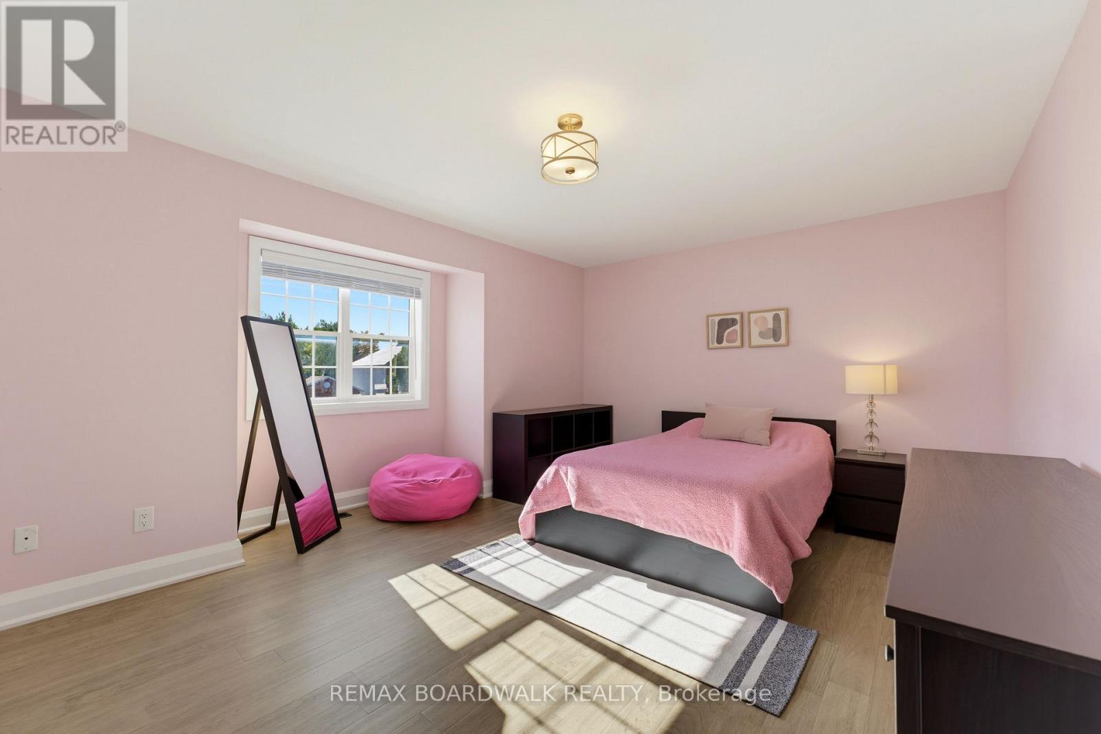 47 Mika Street, Ottawa, ON