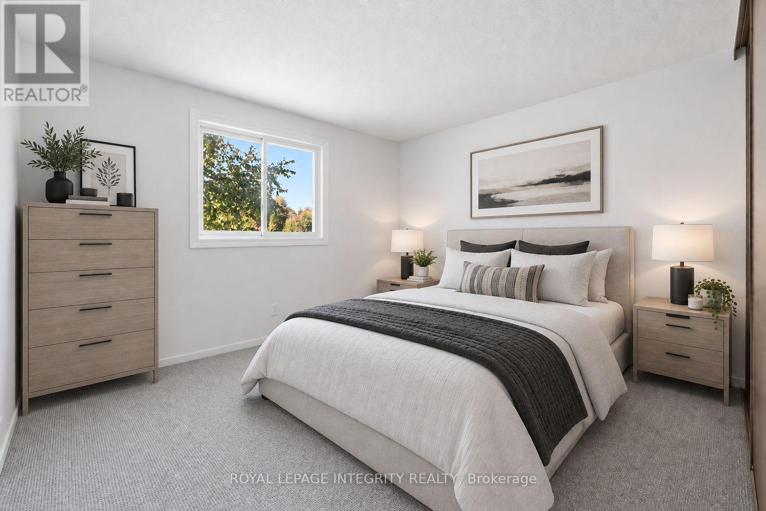909 Lawnsberry Drive, Ottawa, ON