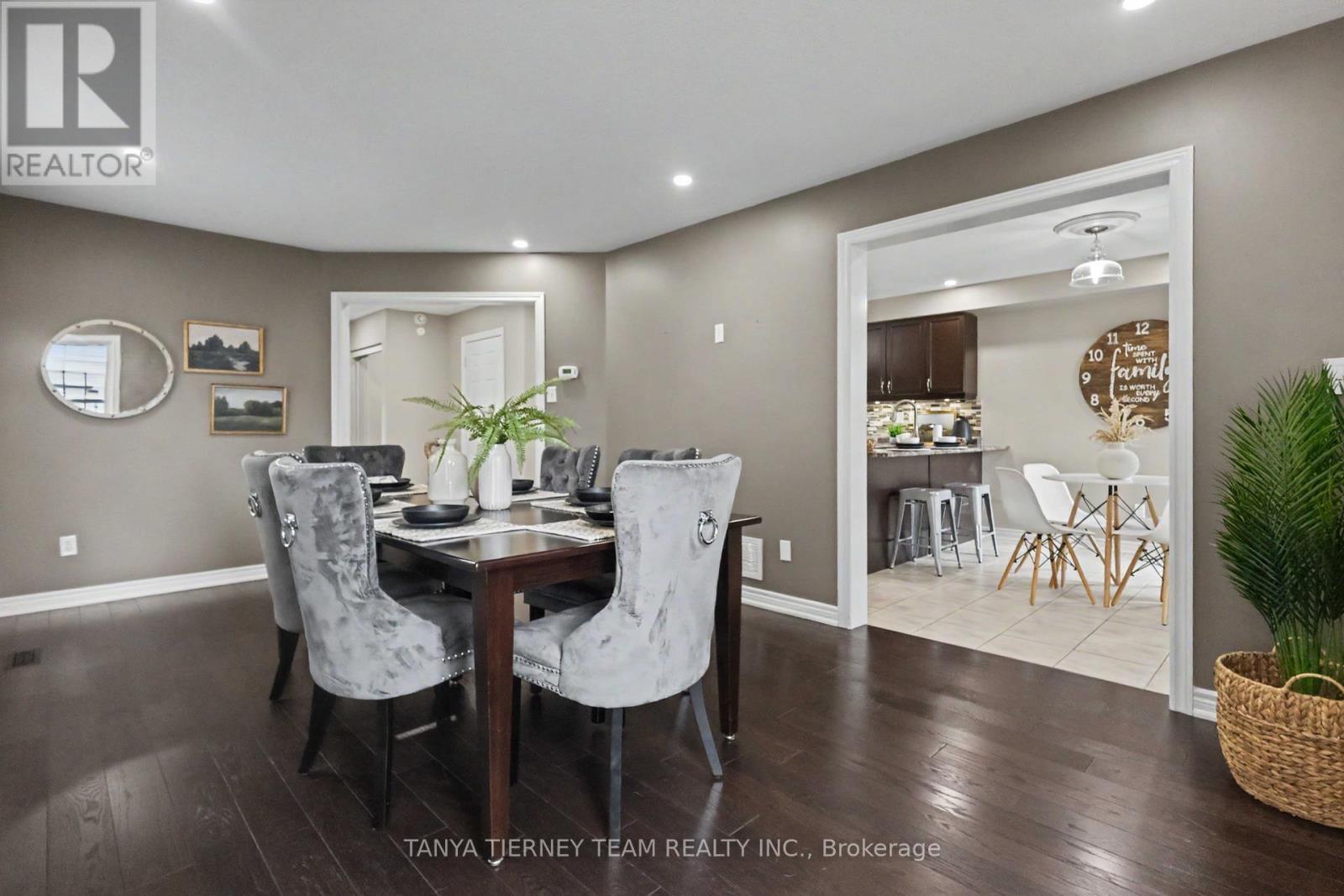 96 Mildenhall Place, Whitby, ON