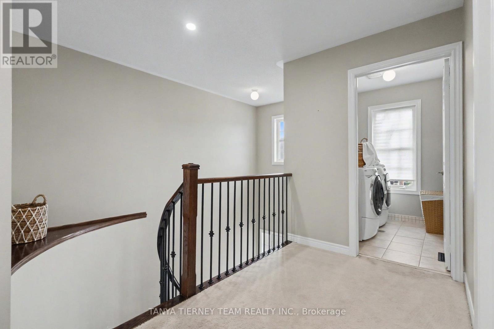 96 Mildenhall Place, Whitby, ON