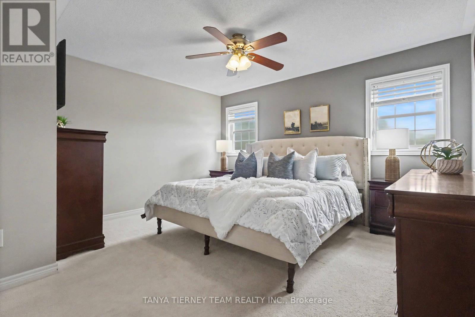 96 Mildenhall Place, Whitby, ON