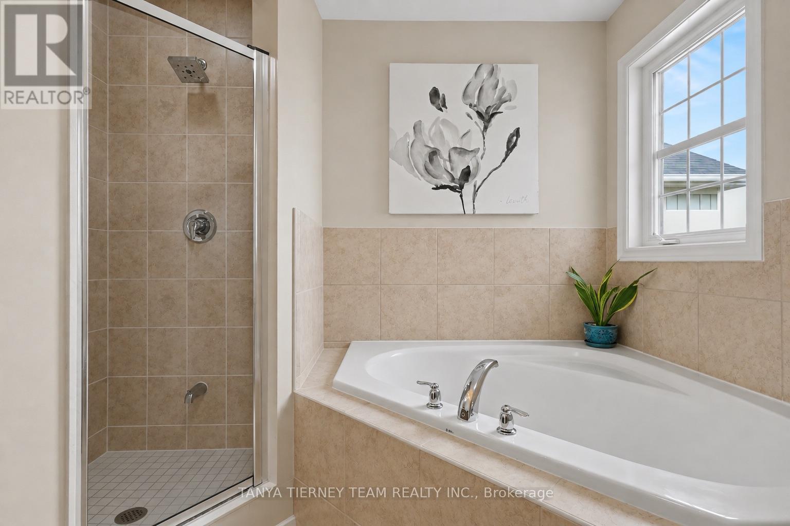 96 Mildenhall Place, Whitby, ON