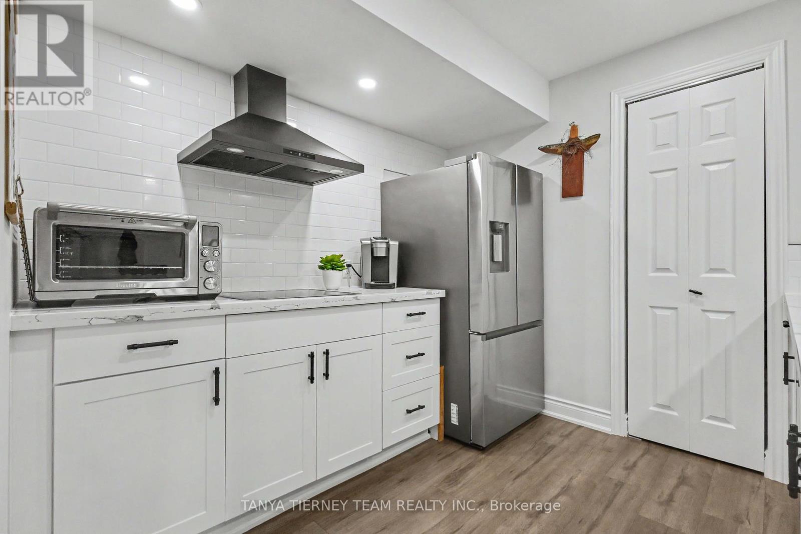 96 Mildenhall Place, Whitby, ON