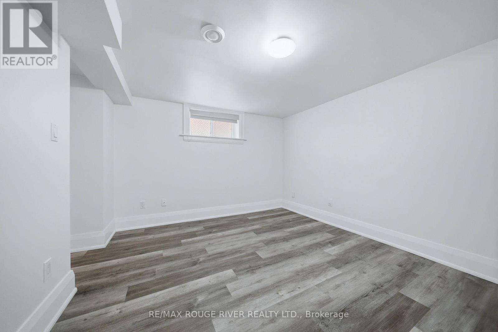 1306 Kingston Road, Toronto, ON