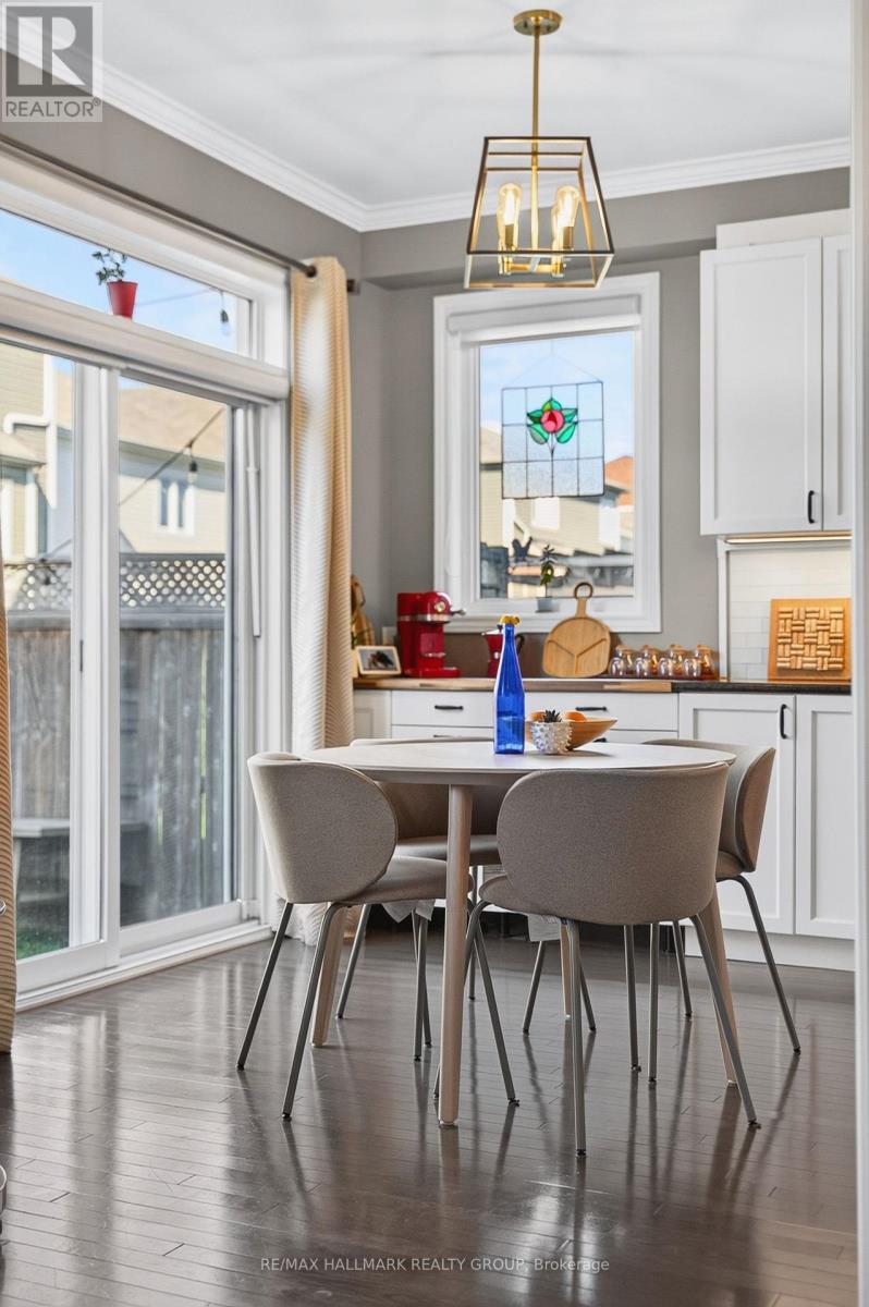 556 Sunlit Circle, Ottawa, ON