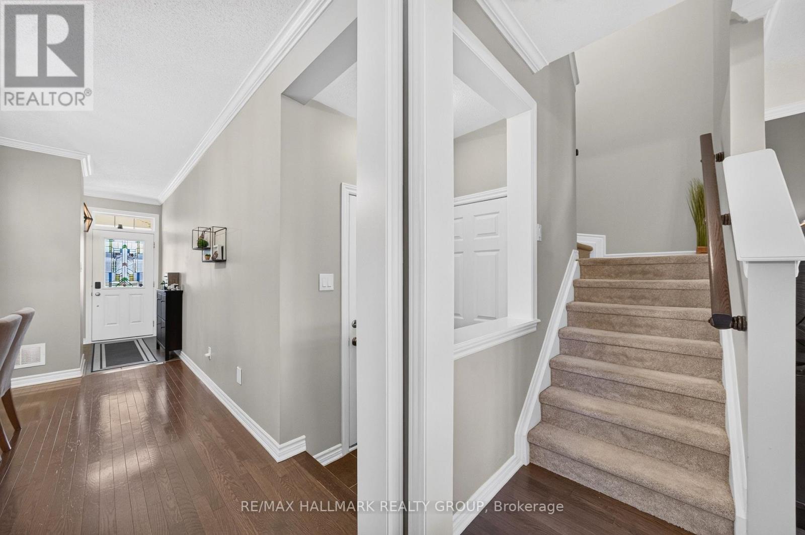556 Sunlit Circle, Ottawa, ON