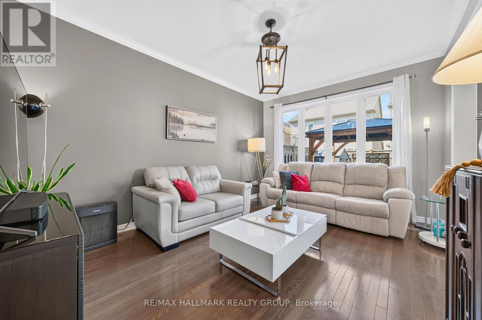 556 Sunlit Circle, Ottawa, ON