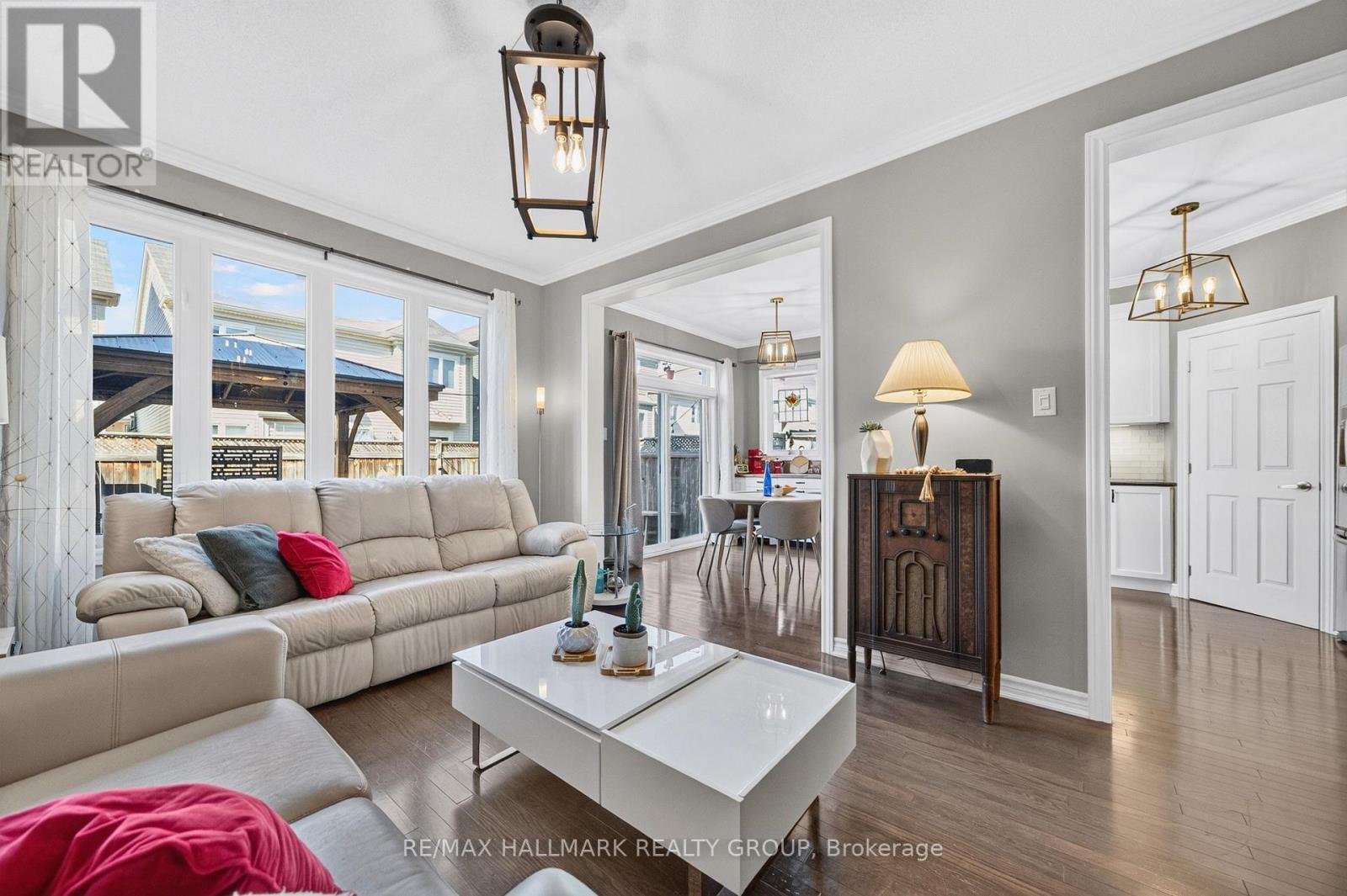 556 Sunlit Circle, Ottawa, ON