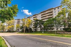 614 - 80 GRANDRAVINE DRIVE Toronto, ON M3J 1B2