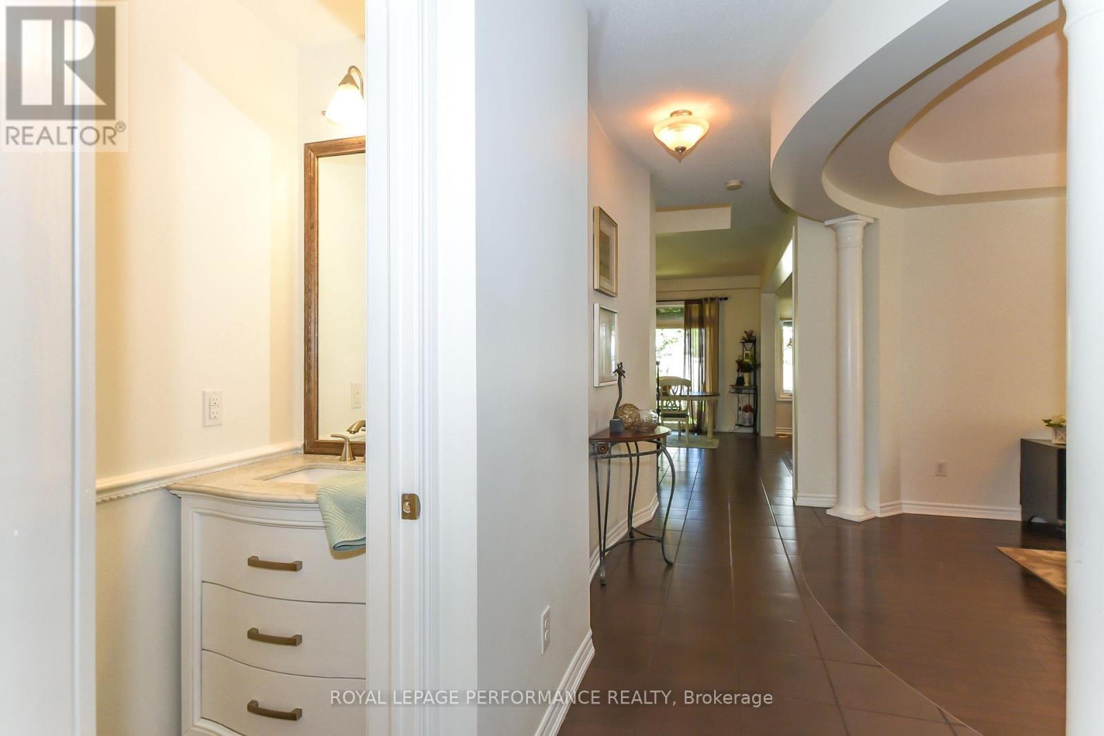 2744 Grand Vista Circle, Ottawa, ON