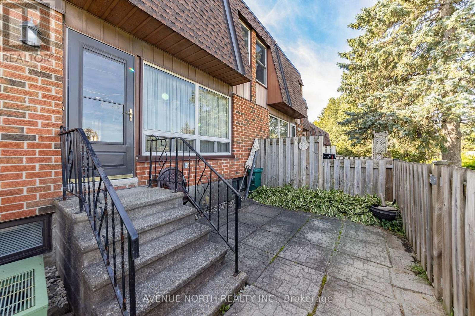 239 - 2270 Cotters Crescent, Ottawa, ON