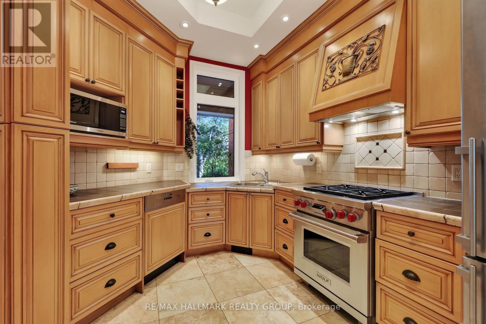 22 Ralph Street, Ottawa, ON