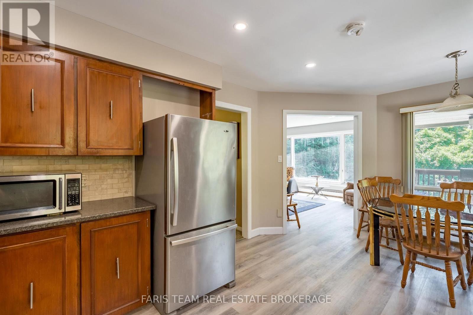 5809 10Th Side Road, Essa, ON
