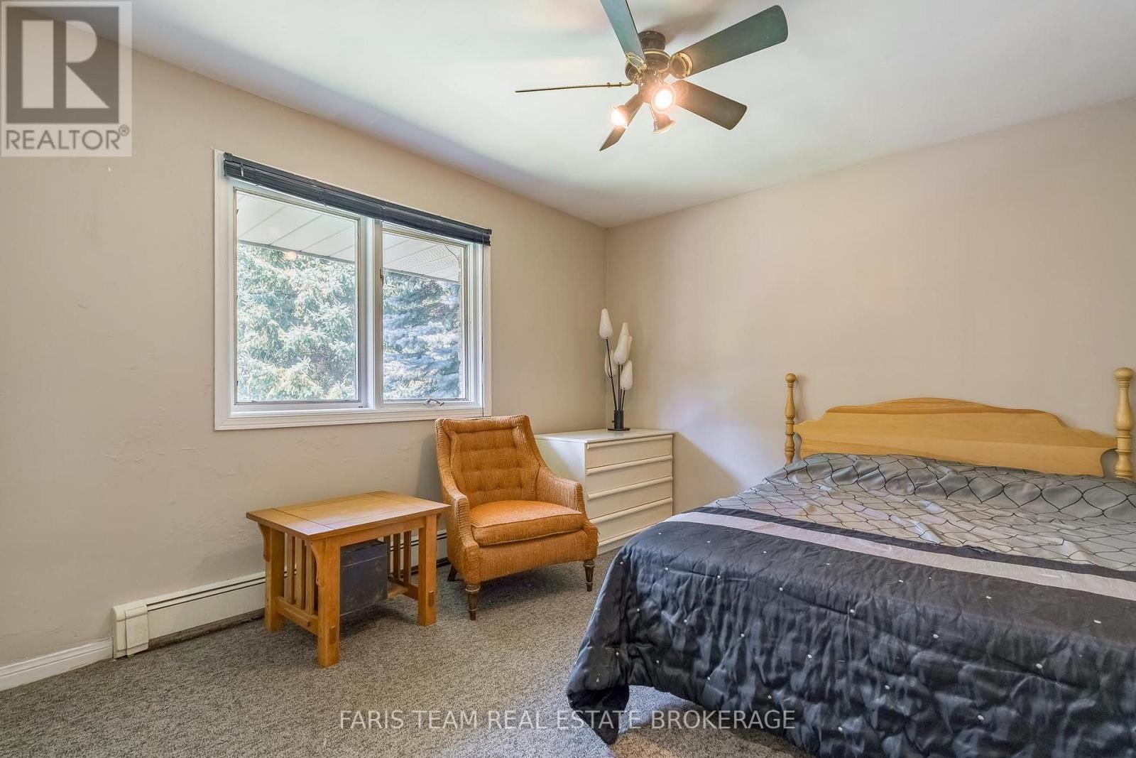 5809 10Th Side Road, Essa, ON