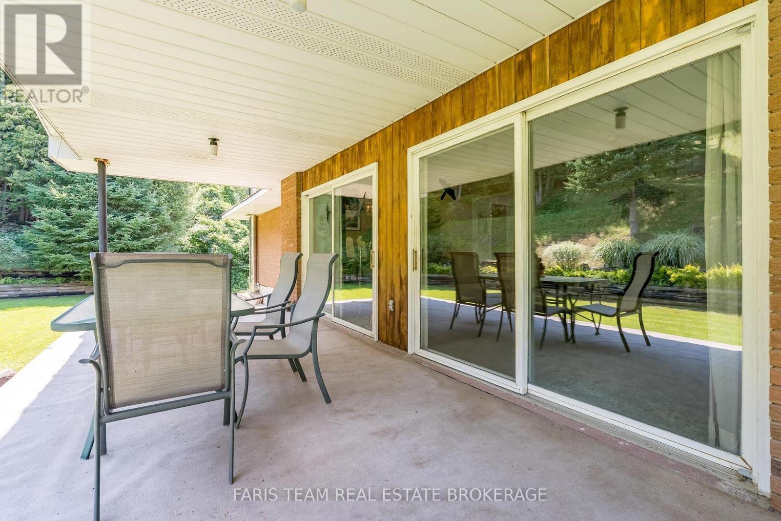 5809 10Th Side Road, Essa, ON