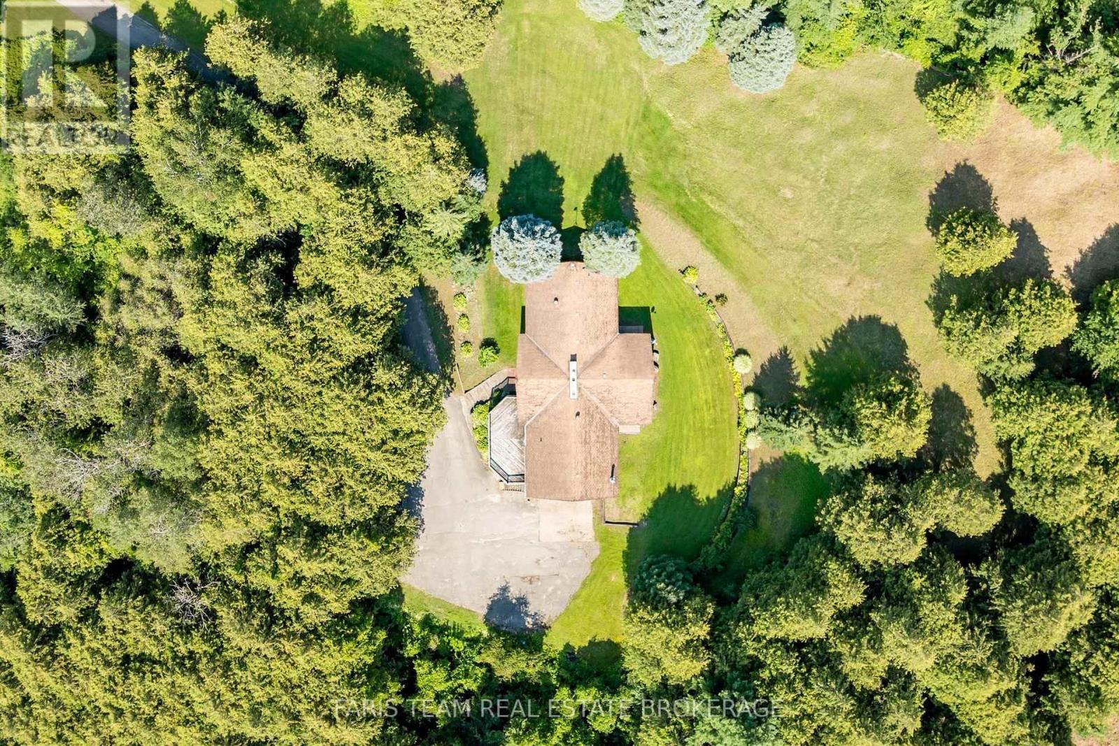 5809 10Th Side Road, Essa, ON