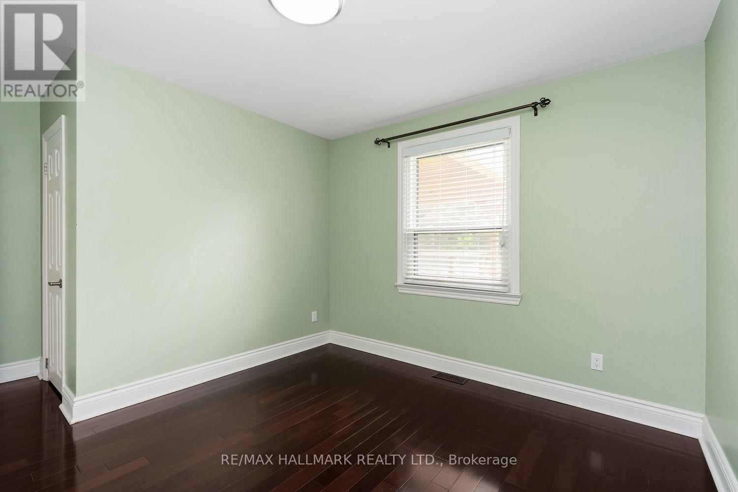 245 Elmwood Avenue, Richmond Hill, ON