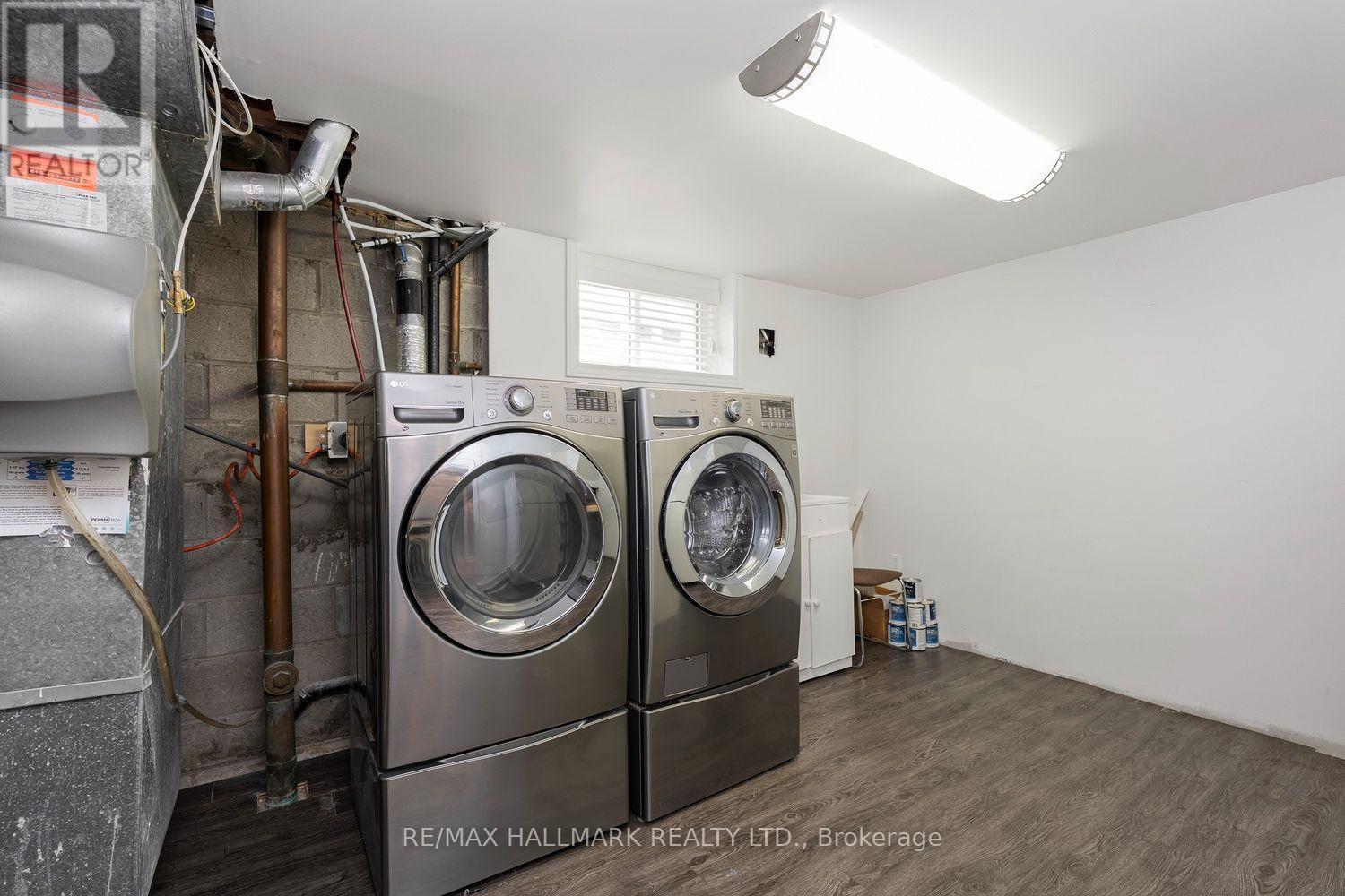 245 Elmwood Avenue, Richmond Hill, ON