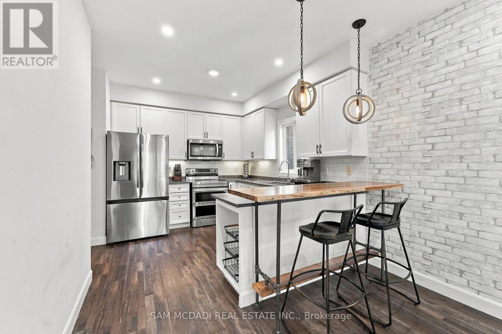 400 Forest Fountain Drive, Vaughan, ON