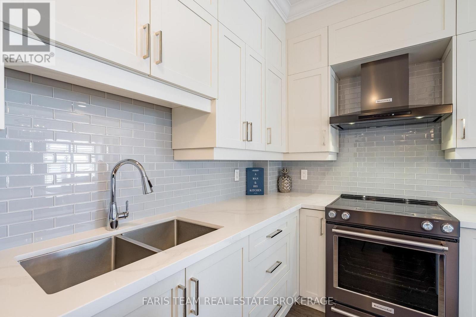 302 - 80 Orchard Point Road, Orillia, ON