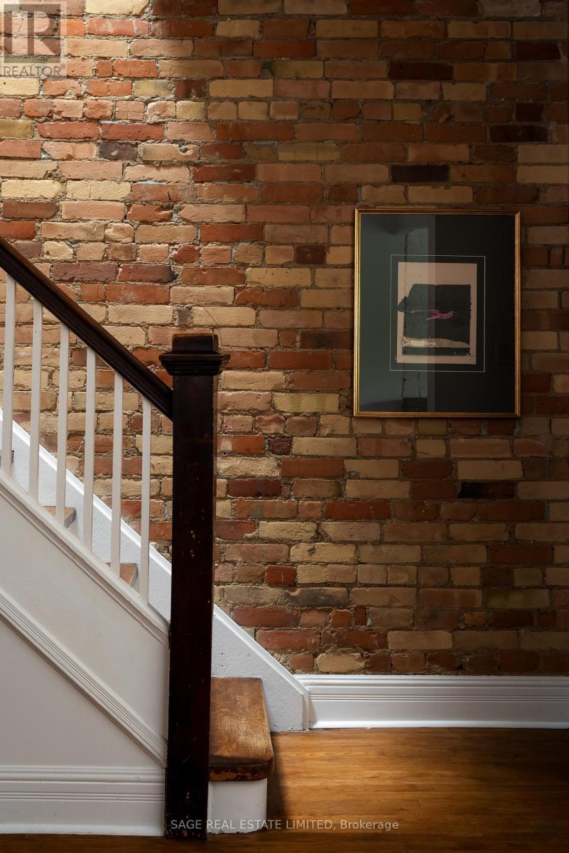 121 Glendale Avenue, Toronto, ON