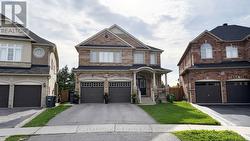 12 OAKHAVEN ROAD Brampton, ON L6P 2Y3