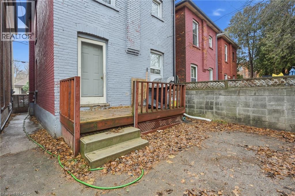 39 Burlington Street E, Hamilton, ON