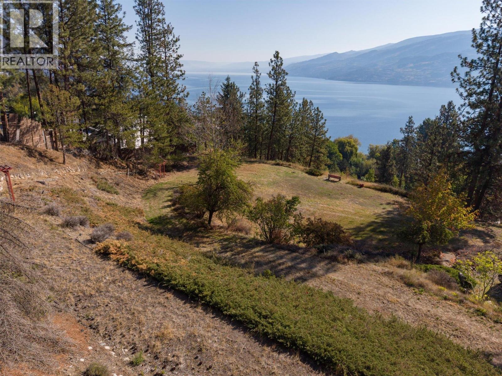 4624 Minto St - Lot (Lot B - 1.7 acres) - 4632 / 4624 Minto Street, Peachland, BC