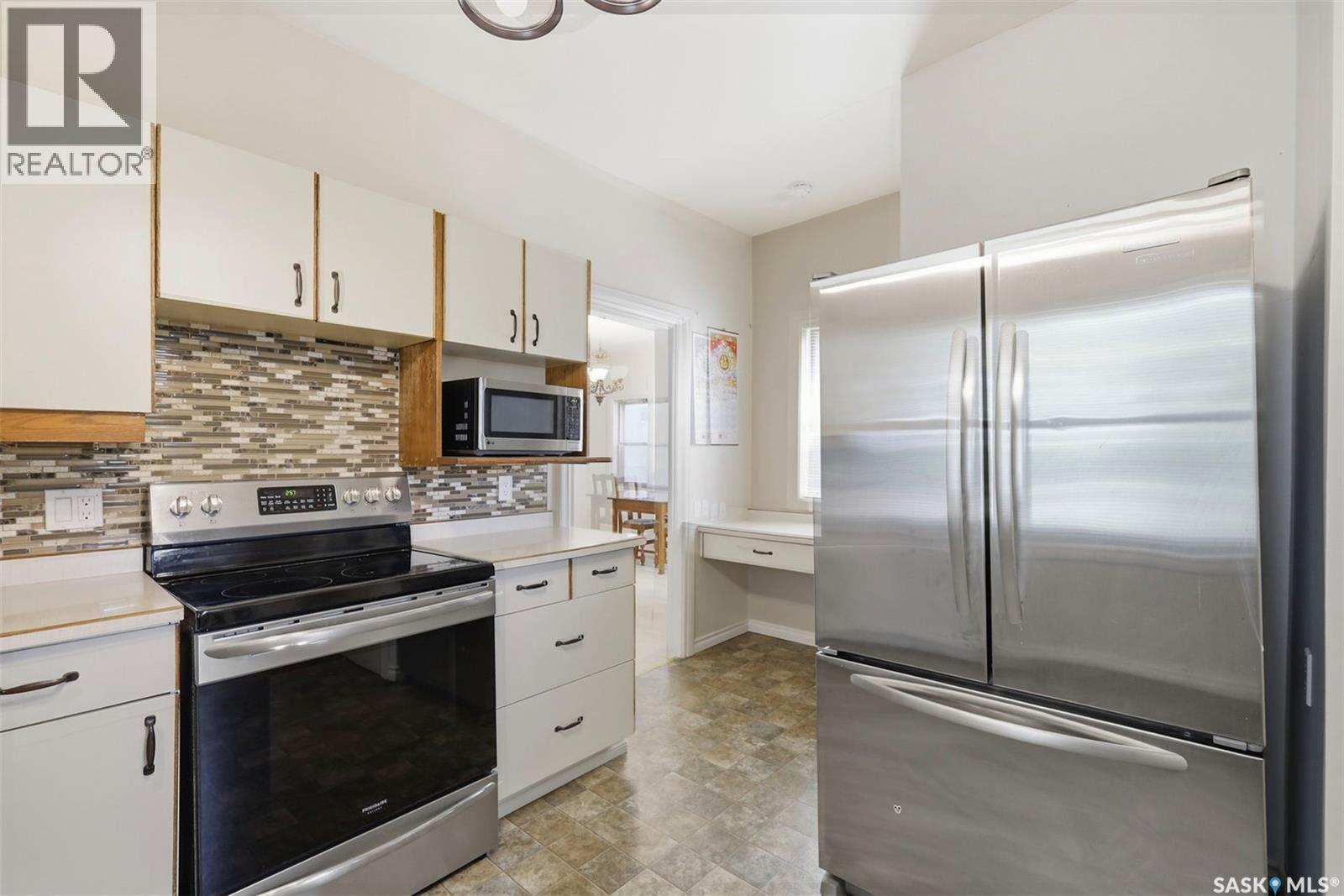 704 Mcpherson Avenue, Saskatoon, SK
