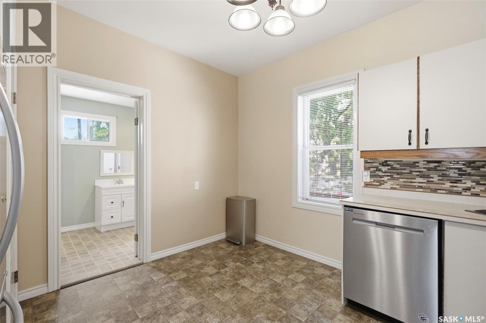 704 Mcpherson Avenue, Saskatoon, SK