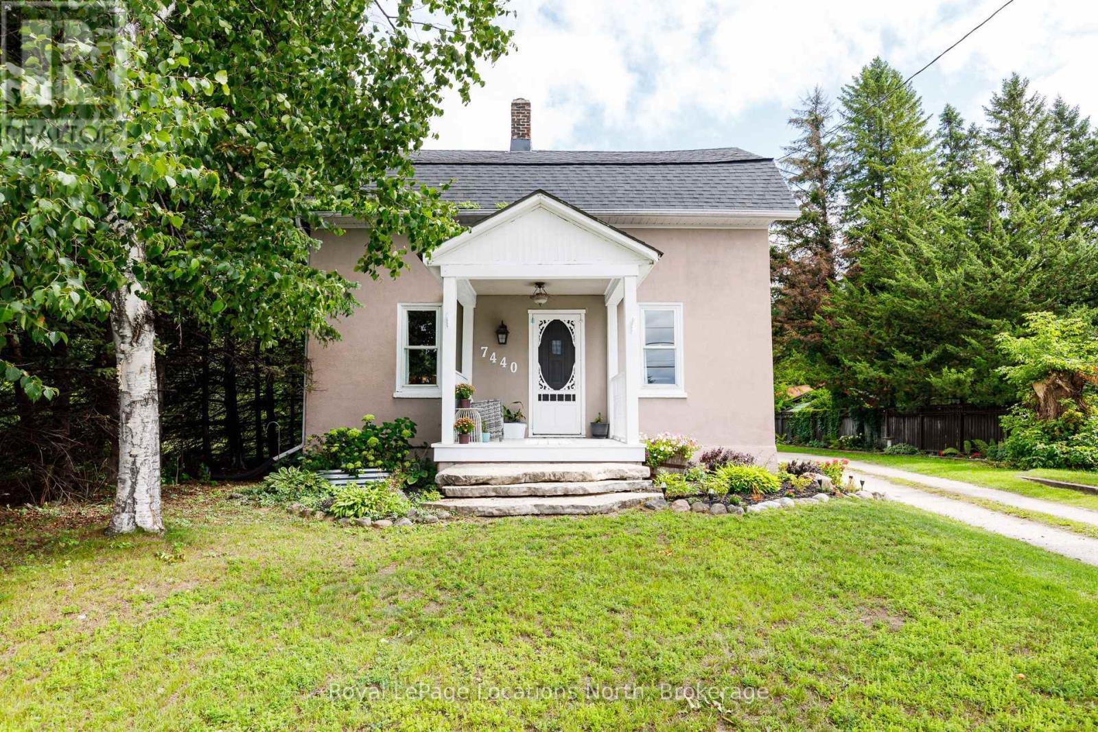 Welcome Home - 7440 Highway # 26 Highway, Clearview (Stayner), ON