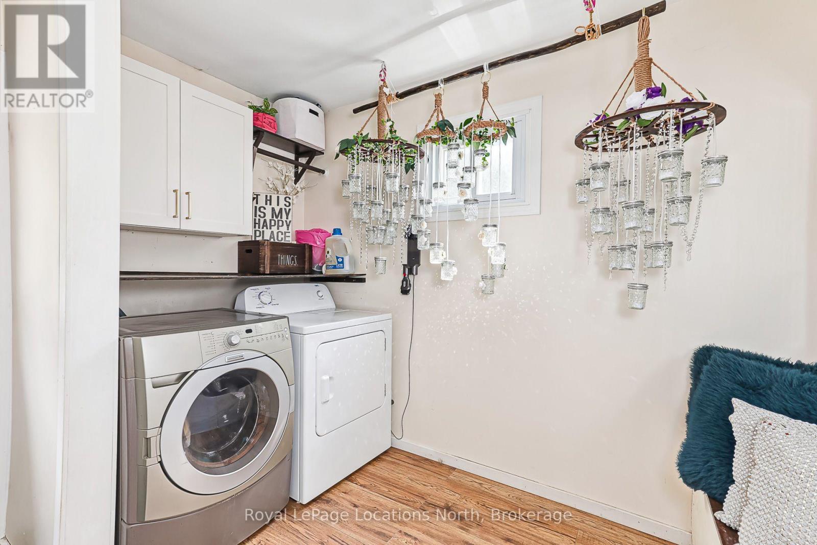 Main Floor Laundry & Mud Room - 7440 Highway # 26 Highway, Clearview (Stayner), ON