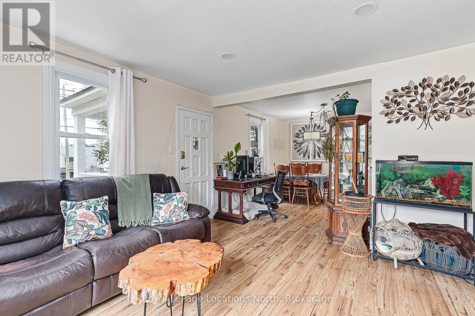 Bright Open Concept - 7440 Highway # 26 Highway, Clearview (Stayner), ON