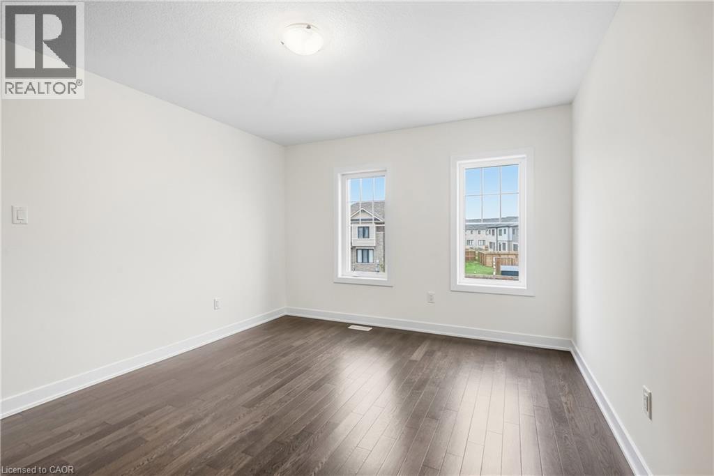 166 Aviron Crescent, Welland, ON