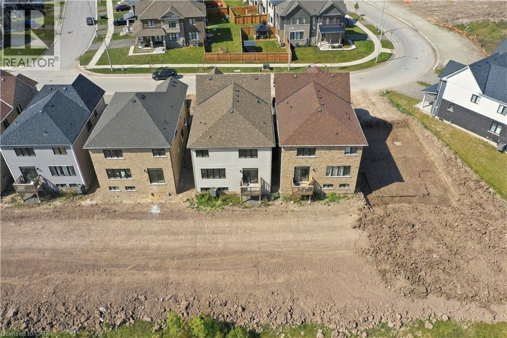 166 Aviron Crescent, Welland, ON